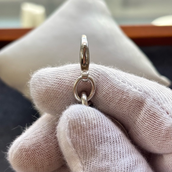 Tiffany & Co. Sterling silver Round tag Bracelet 5-5.5" XS - Picture 4 of 8